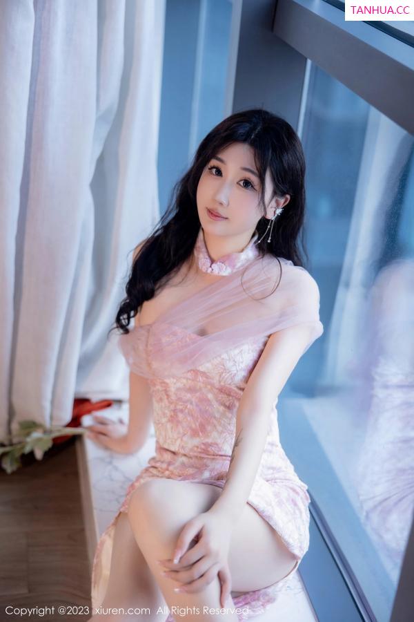 江真真  [XiuRen]高清写真图 2023.02.23 No.6313 江真真 妩媚美腿第33张图片